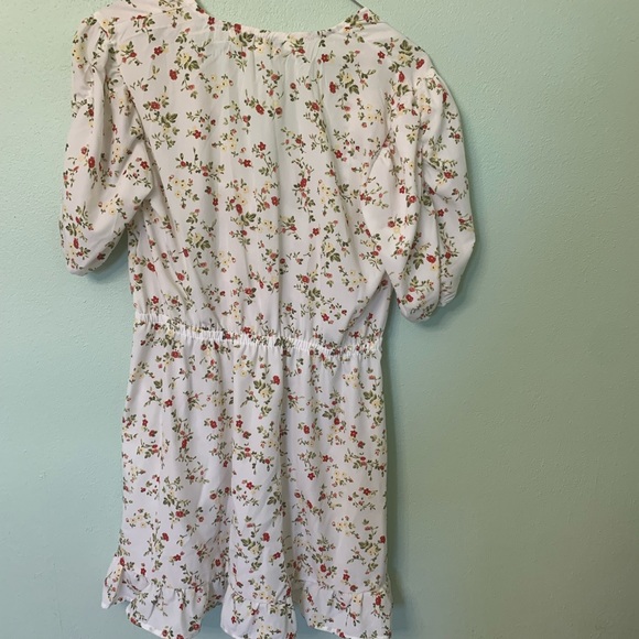 Dress - Picture 2 of 2